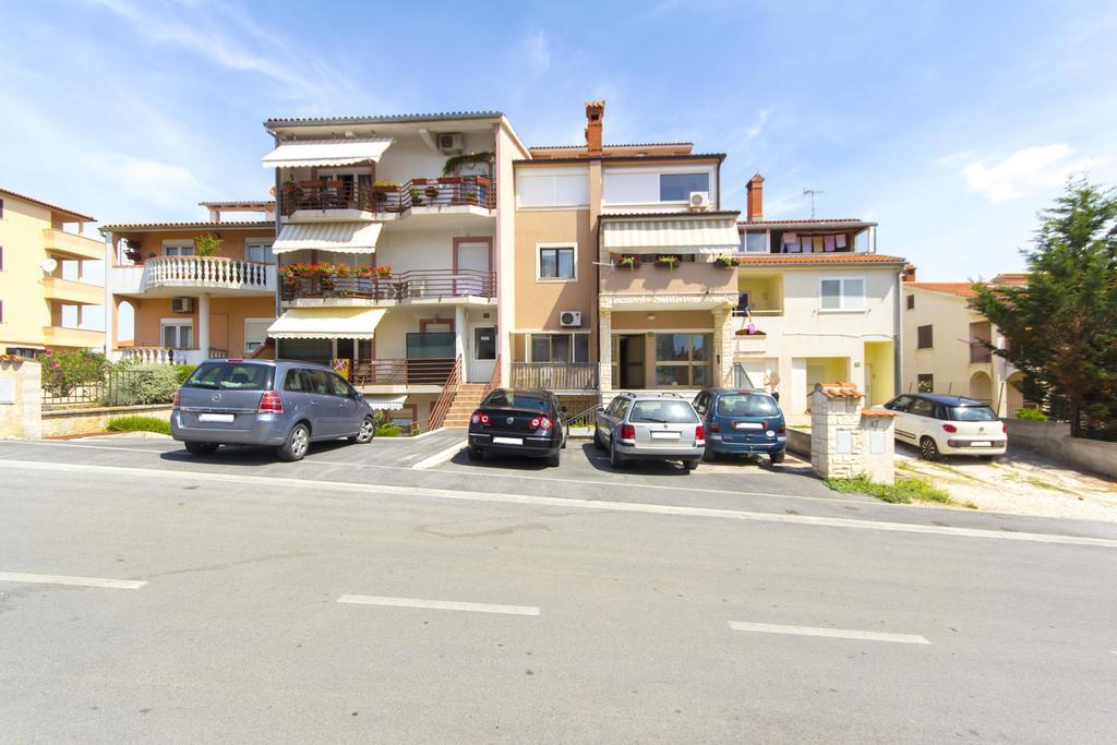 Apartment Pecirep PUY Quarto foto